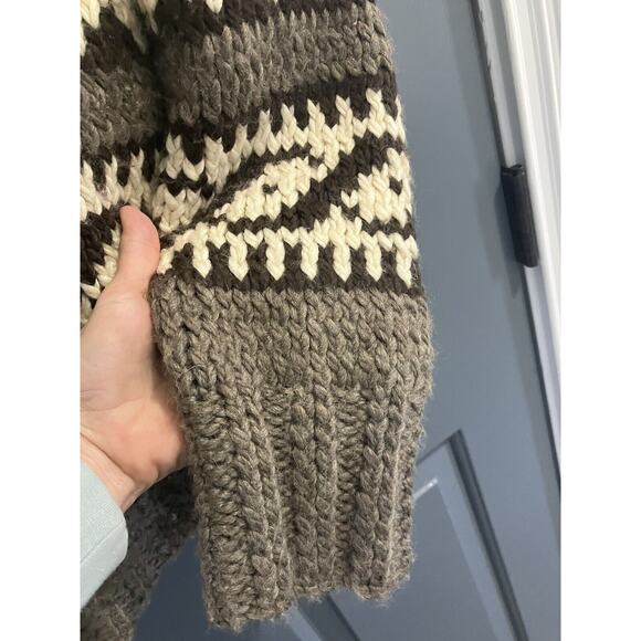 American Eagle Outfitters Sweater Mens Sz L Acrylic Wool Blend Chunky Knit Logo - Picture 4 of 6